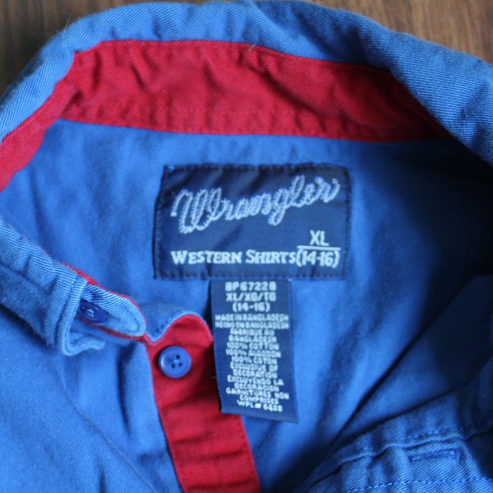 Vintage Wrangler Youth Button up shirt Size XL - Picture 2 of 3